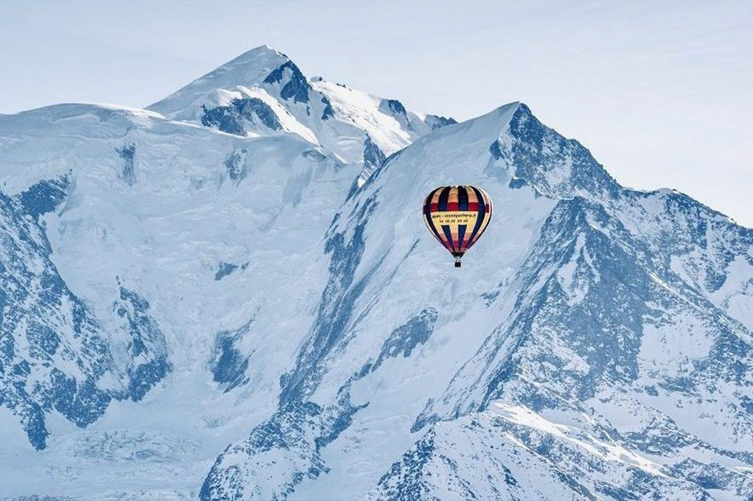 Hot air balloon